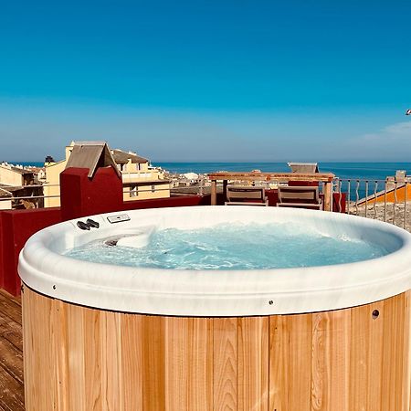 Pepites Bastiaises Vatta Appartement Roof Top Jacuzzi Vue Vieux Port Bastia  Bagian luar foto