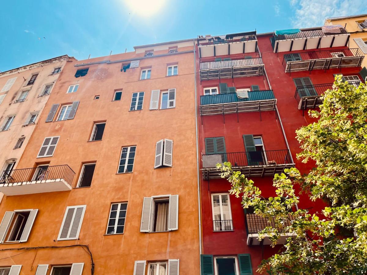 Pepites Bastiaises Vatta Appartement Roof Top Jacuzzi Vue Vieux Port Bastia  Bagian luar foto